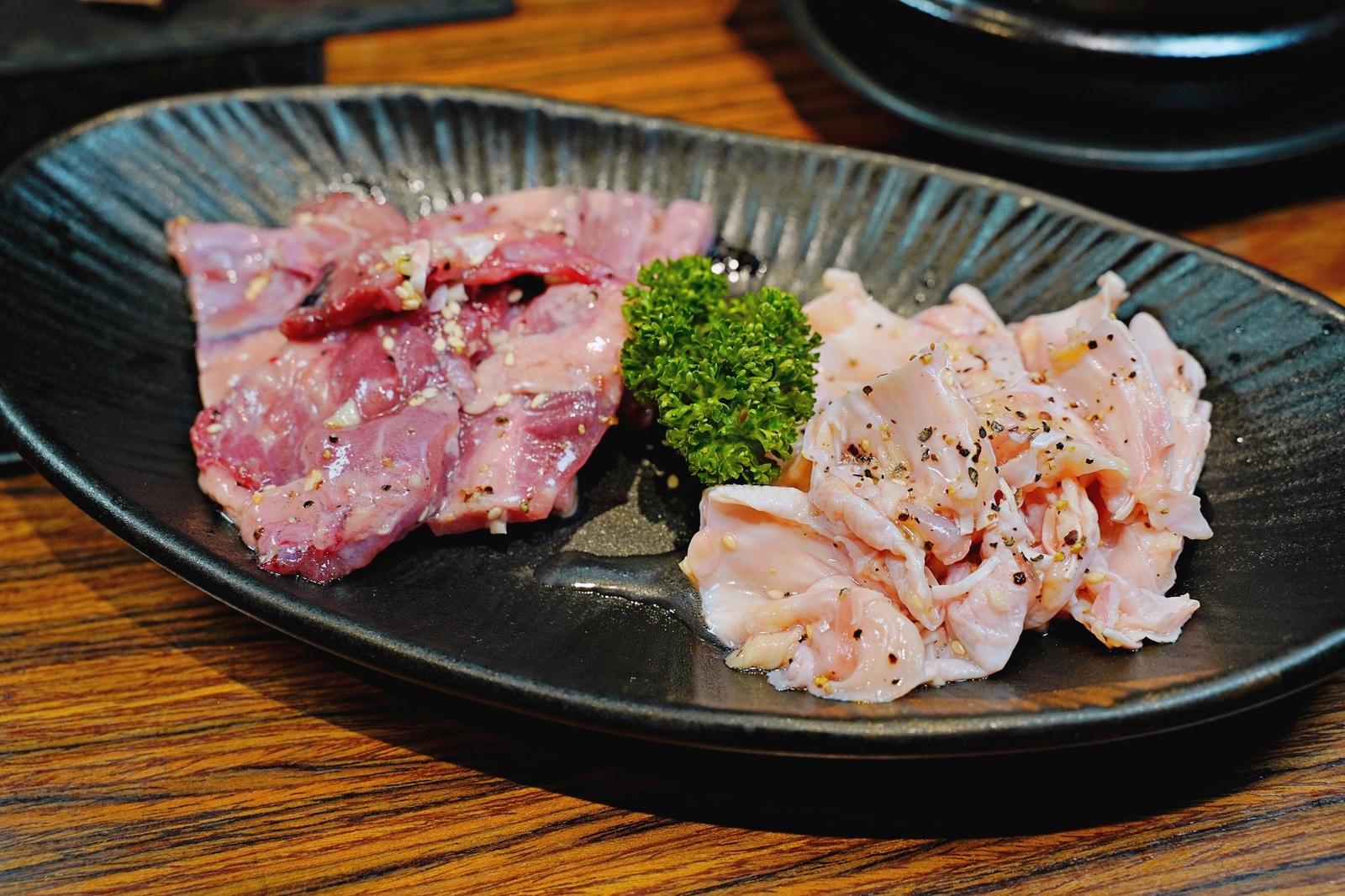 上吉燒肉Yakiniku｜ 台北東區超高CP值高檔燒肉，專人幫烤和牛大餐（菜單、價格）