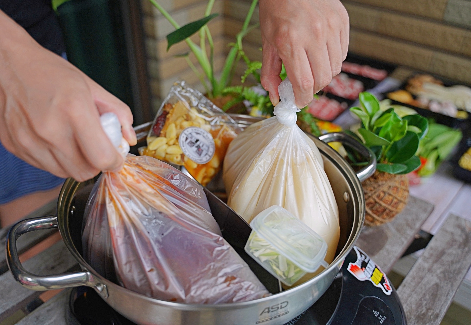 辛殿麻辣火鍋｜辛殿麻辣火鍋外帶｜辛殿麻辣火鍋外帶菜單價格｜辛殿麻辣火鍋外送