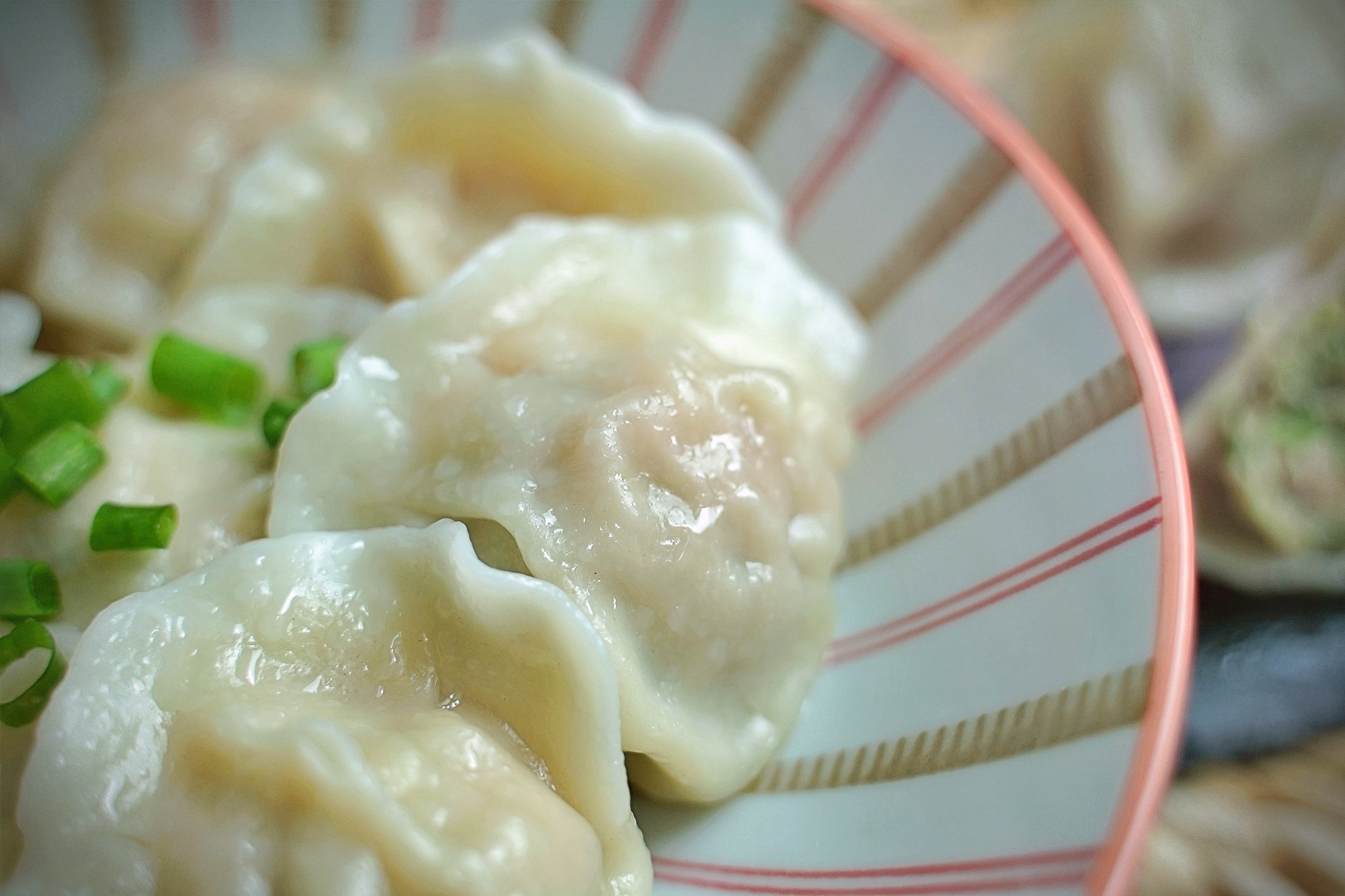 津津膳食堂｜台灣溫體豬手工水餃｜秘製軟嫩大雞腳｜團購舒肥雞買越多越划算（新口味上市）