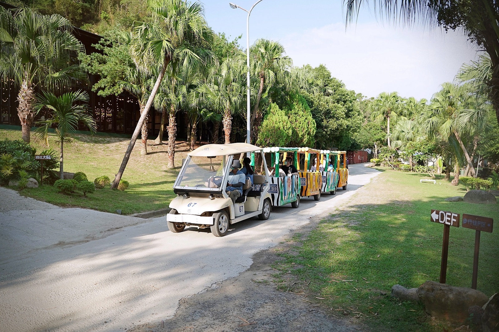 苗栗斑比跳跳豪華露營車，奢華享受一泊四食和牛龍蝦二天肥一圈