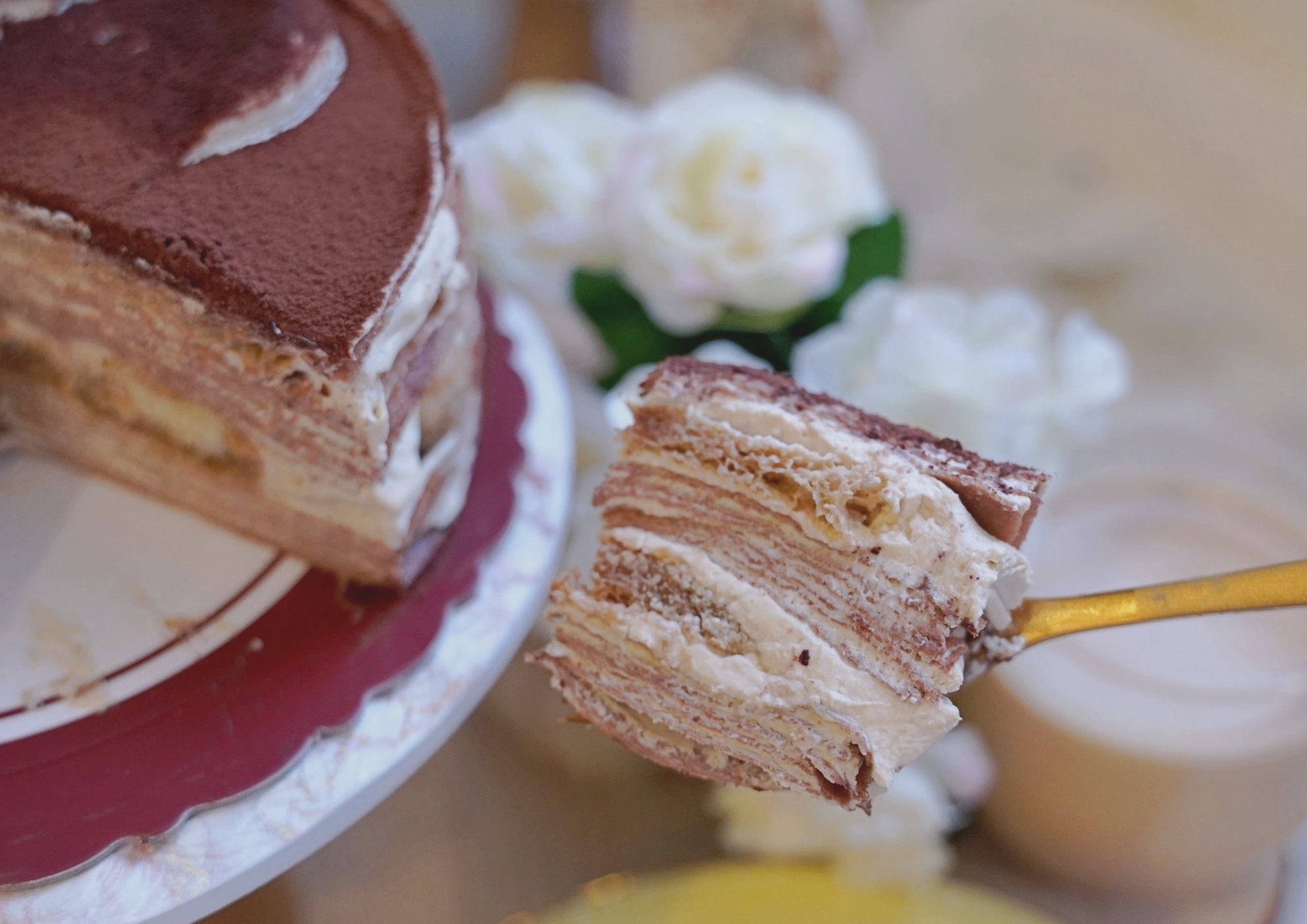 皮皮蛋糕 提拉米蘇千層｜情人節蛋糕推薦｜沒想到無酒精提拉米蘇千層這麼好吃！