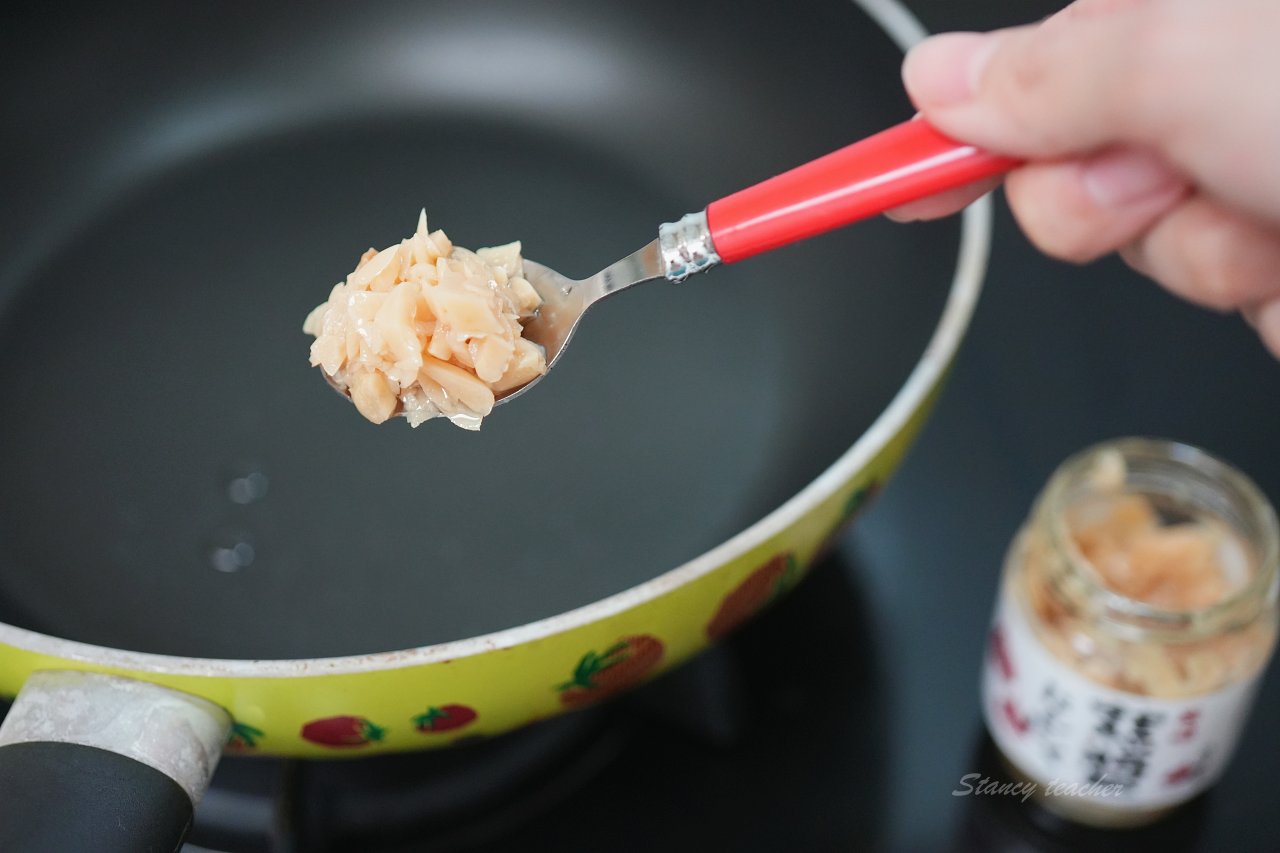 蒜蒜屋 原味生蒜醬｜免撥蒜頭料理更輕鬆 ， 蒜味十足拌麵香炒醃料都適合