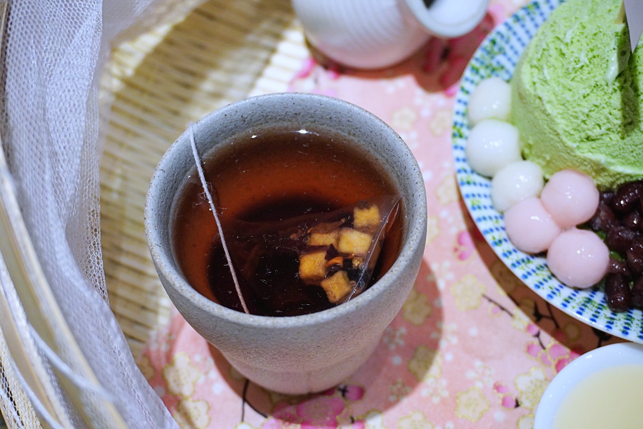 山禾堂 博多拉麵-岡山店，想吃浮誇料多多拉麵就來這家 季節限定苺有你的日子讓你少女心噴發