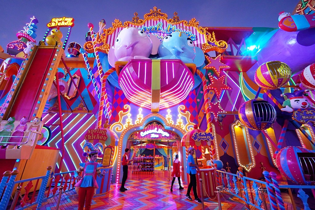「普吉島夢幻嘉年華Carnival Magic」全世界最浮誇的夜間奢華樂園每天都是嘉年華