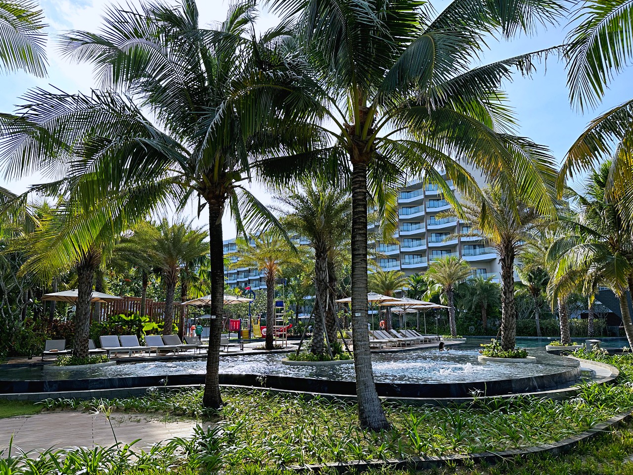 富國島飯店「星灣皇冠假日飯店」Crowne Plaza Phu Quoc Starbay私人沙灘無邊際泳池渡假飯店