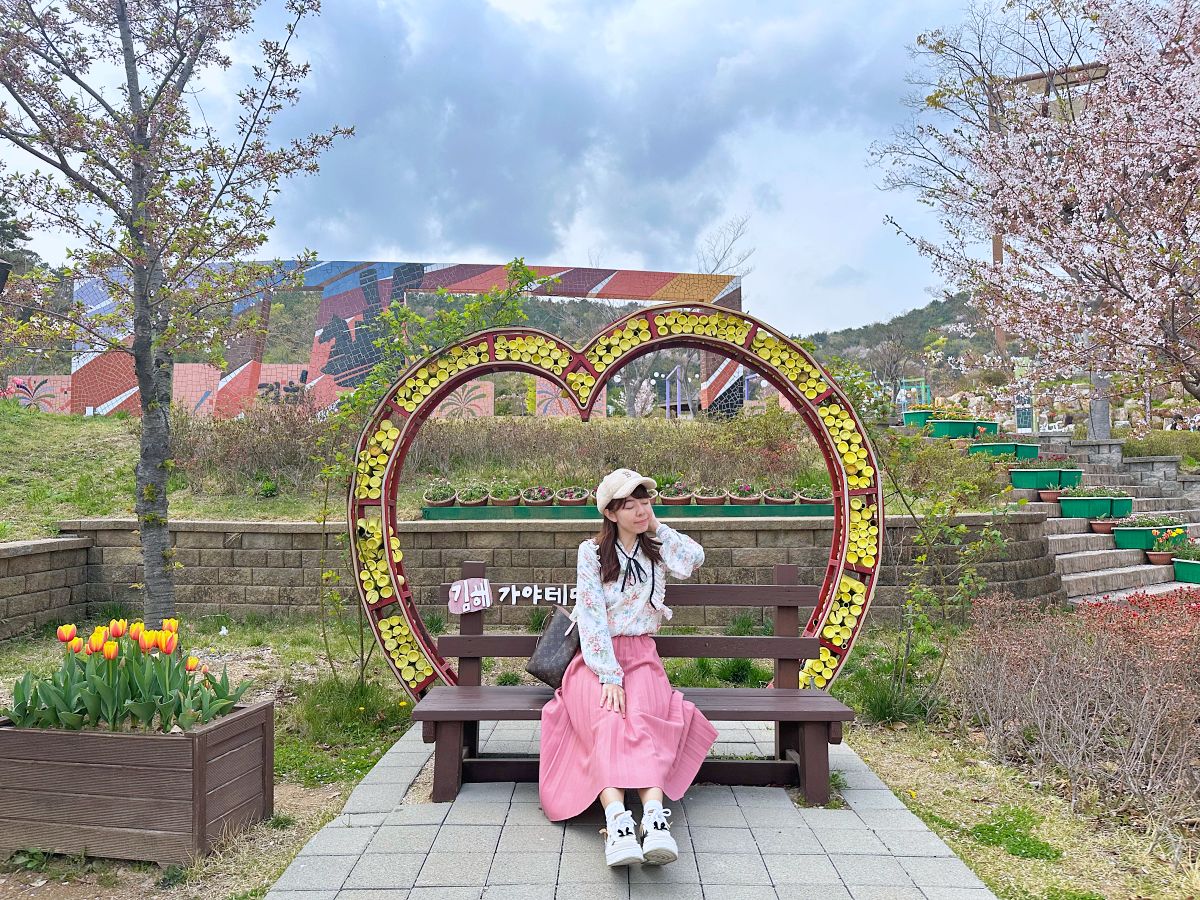 釜山景點，釜山遊樂園 金海加耶主題公園＋塗鴉秀，22 米高空腳踏車超刺激！