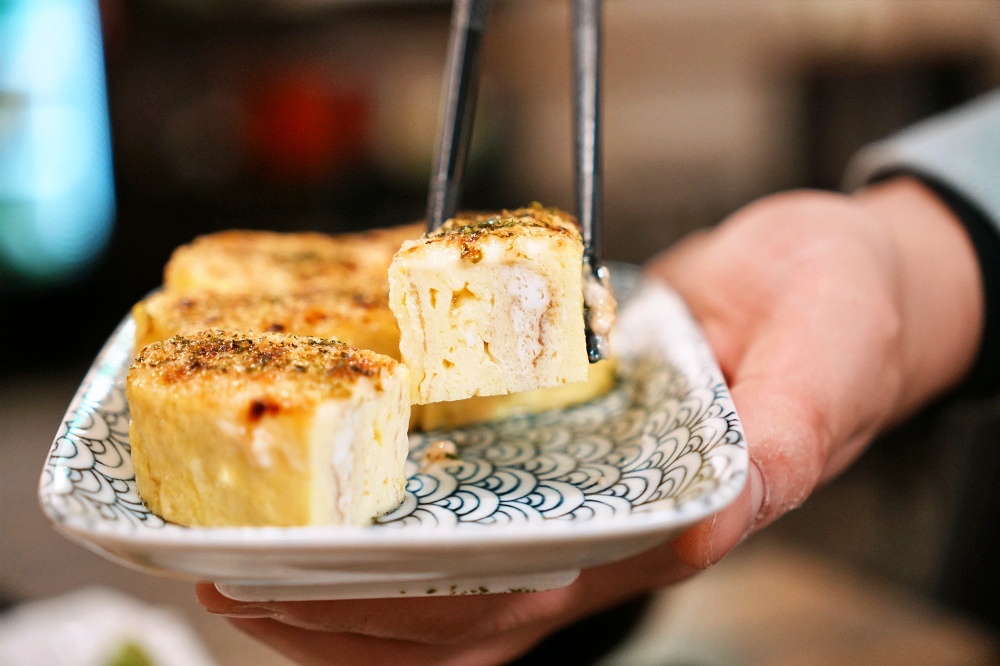 板橋生魚片「大家樂鮮魚舖」華江黃昏市場生魚片丼飯內用鮮魚湯免費喝澎湖海鮮直送尚蓋青