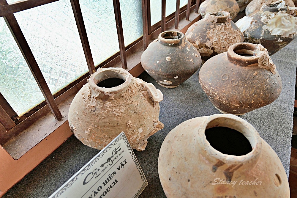 富國島博物館｜Coi Nguon Museum喜歡傳統歷史文物者可以來，裡面有怪怪氣氛感