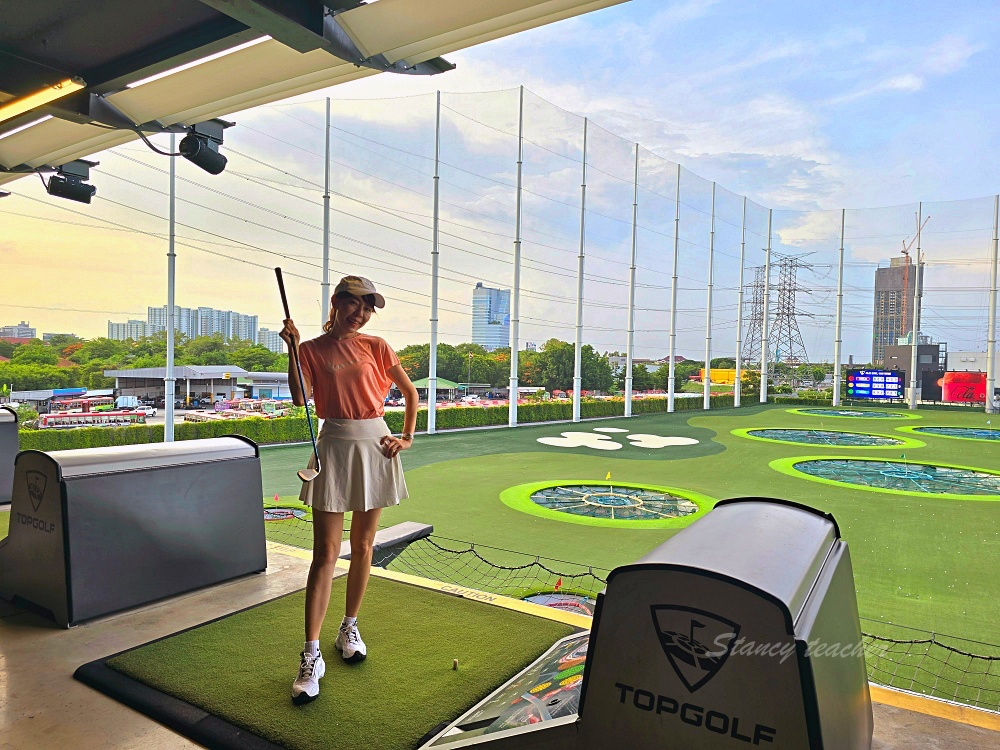 泰國高爾夫球俱樂部「Topgolf Megacity」曼谷運動酒吧泰國貴婦行程一定要來 @Stancy teacher 美味異想世界