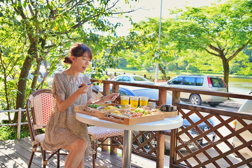 內湖美食「象園咖啡內湖店」碧湖公園景觀餐廳銀髮族最愛生日月送萌萌小象鬆餅