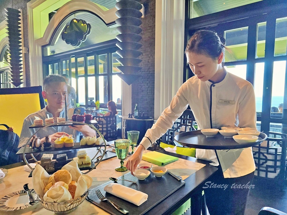 「越南峴港洲際酒店無邊際下午茶」此生必去絕美懸空鳥巢景觀餐廳網美纜車飯店太酷啦