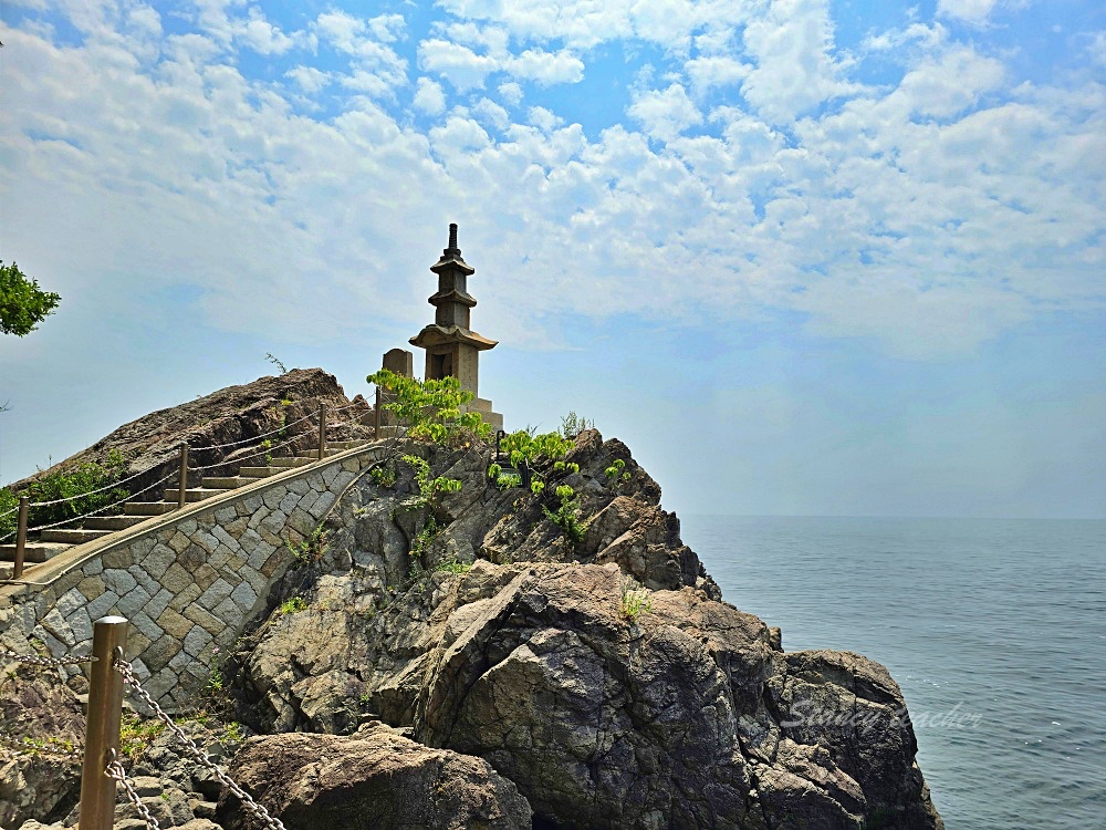 廣島自由行景點「阿伏兔觀音」佇立懸崖海角上千年絕景寺廟驚見乳房御守太新奇此生必去