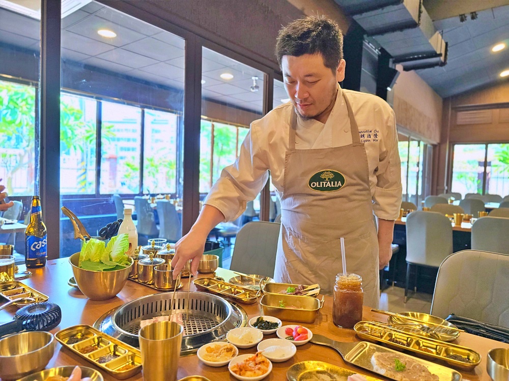 淡水韓式燒肉「梨花大苑」淡水首間庭園式燒烤手作醬料搭配異國燒烤超好吃