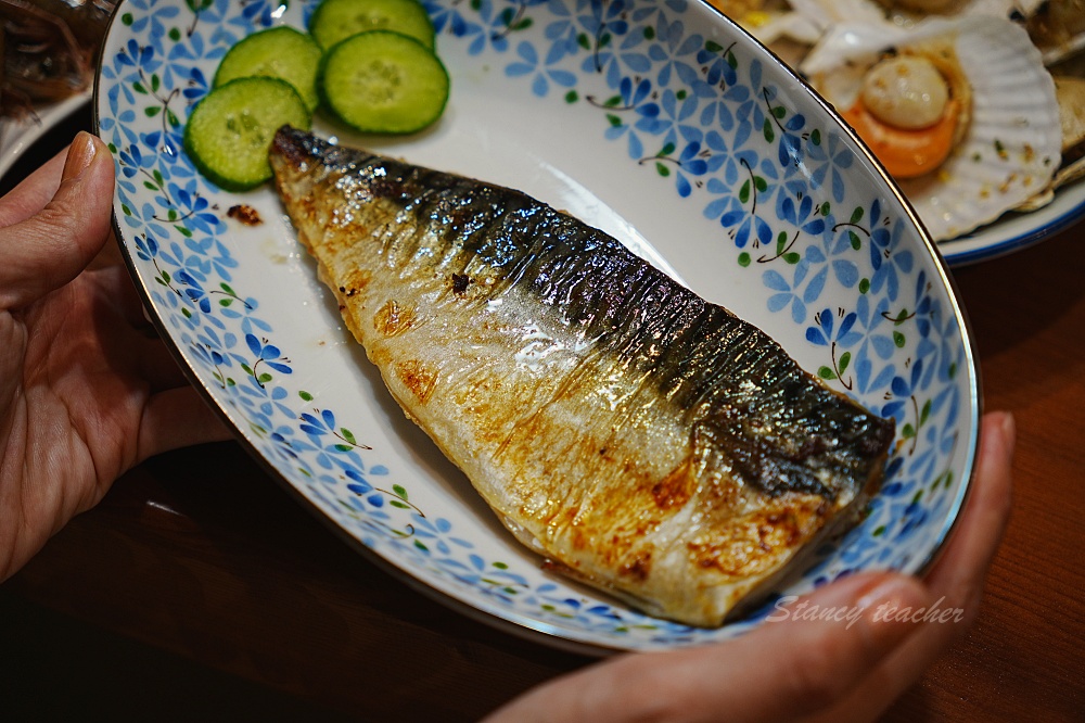 中秋烤肉宅配海陸全餐「派大鮮水產 」A5和牛、扇貝、鮑魚、大魷魚、胡同牛肉串預購價2399