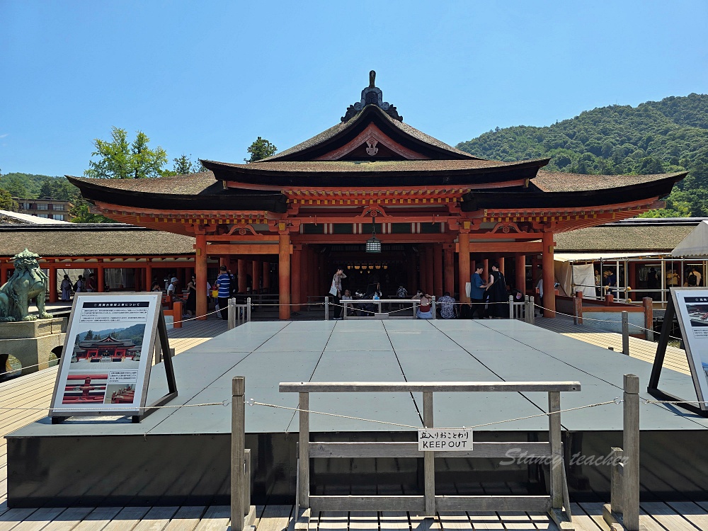 廣島景點推薦「宮島必玩必吃」嚴島神社、表參道商店街、炸紅葉饅頭、牡蠣烏龍麵、烤星鰻飯