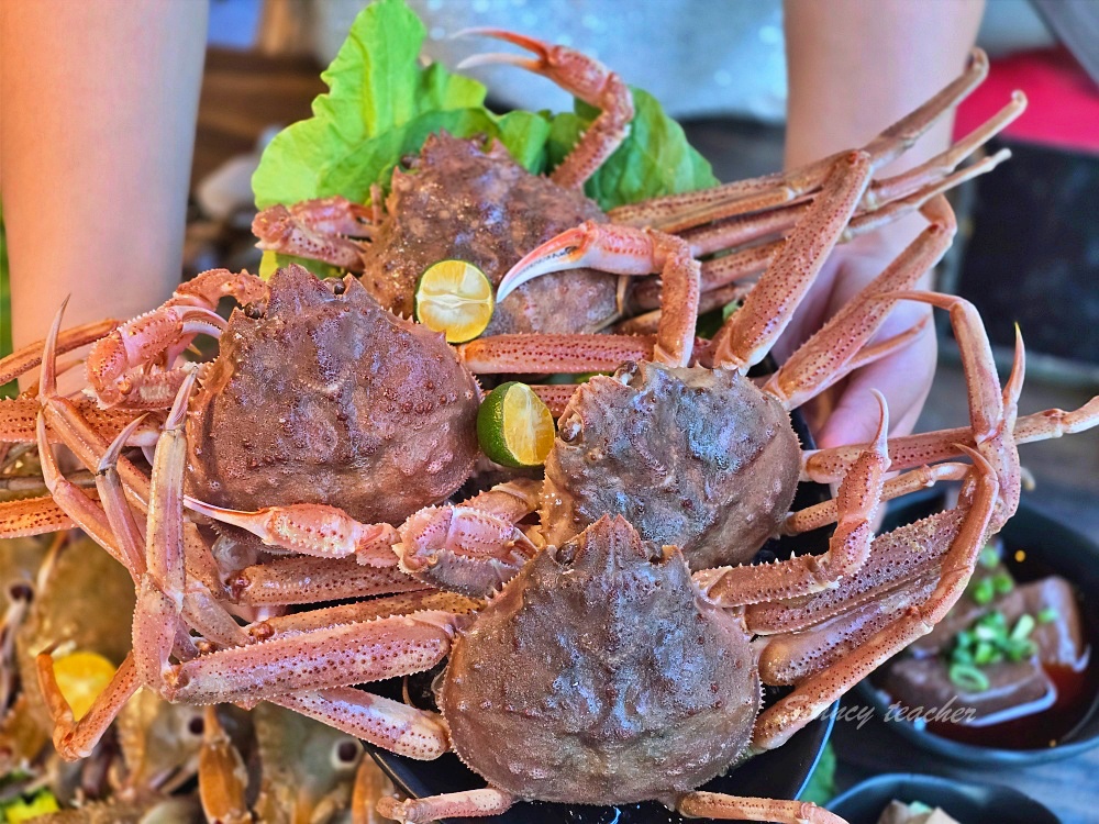 辛巴適信義店「秋蟹吃到飽」酸菜魚無限爽吃平日下午三點前進場688元爽涮180分鐘