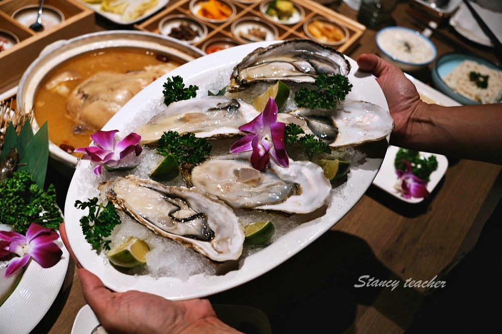 台北好喝雞湯「星曜雞湯」最強雞湯火鍋超越驥園的人蔘花膠蟲草雞湯香醇濃郁滴滴精華